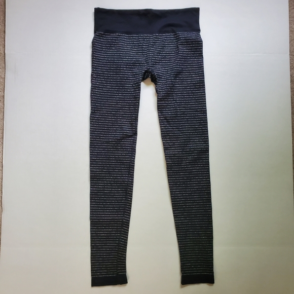 Athleta Pants - Athleta Metallic Shimmer Stripe Leggings M